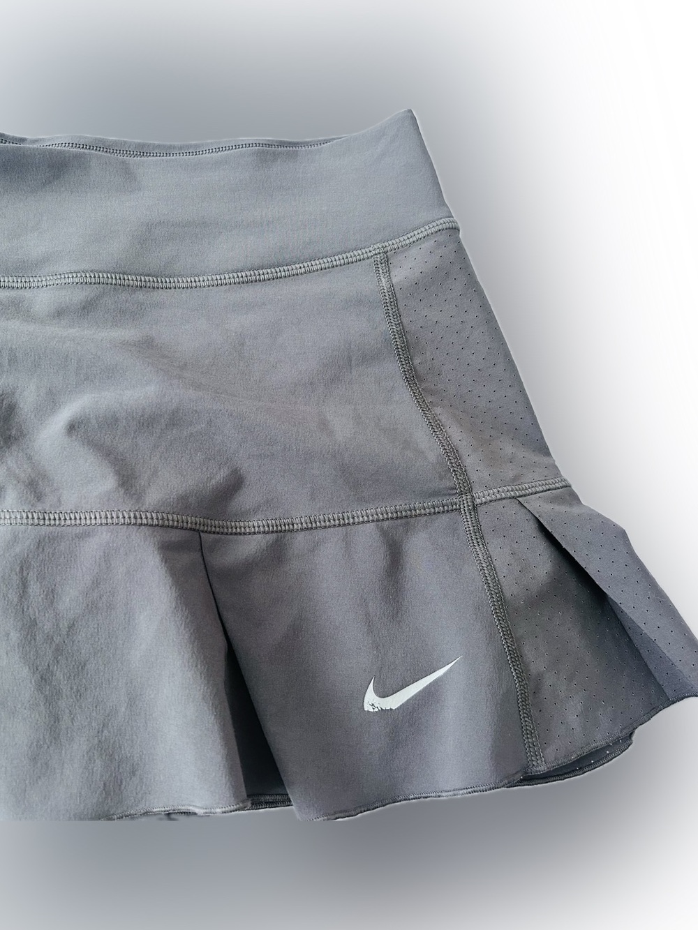 Nike dri-fit tennis skort size small